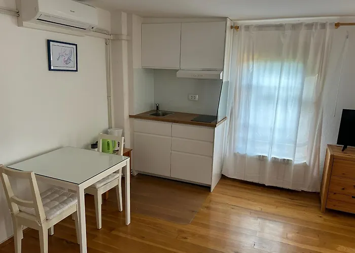 Stres-less Sunny 科巴里德