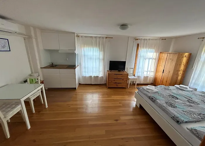 アパート Stres-less Sunny コバリード